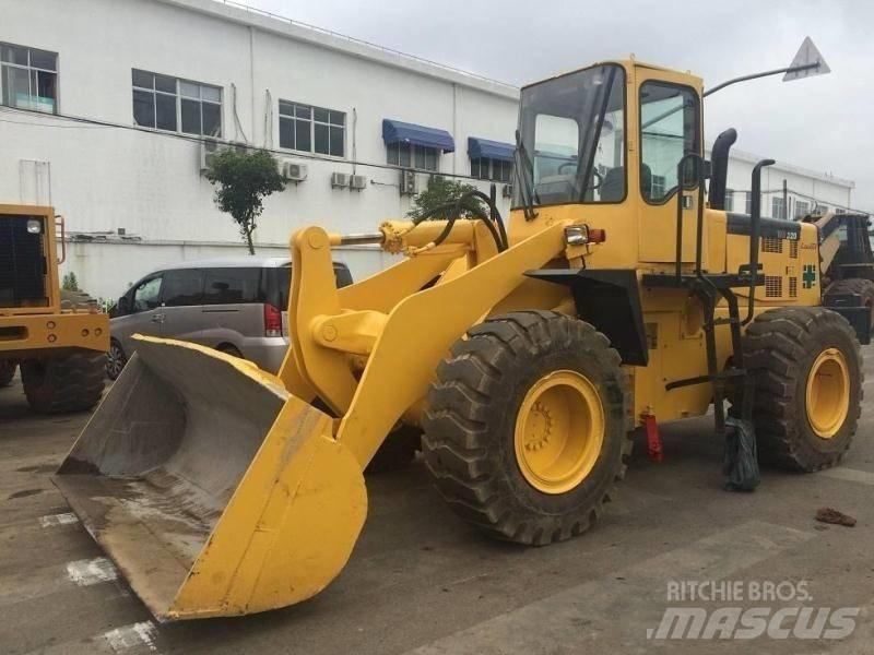 Komatsu WA 320 Kazıcı yükleyiciler - beko loder