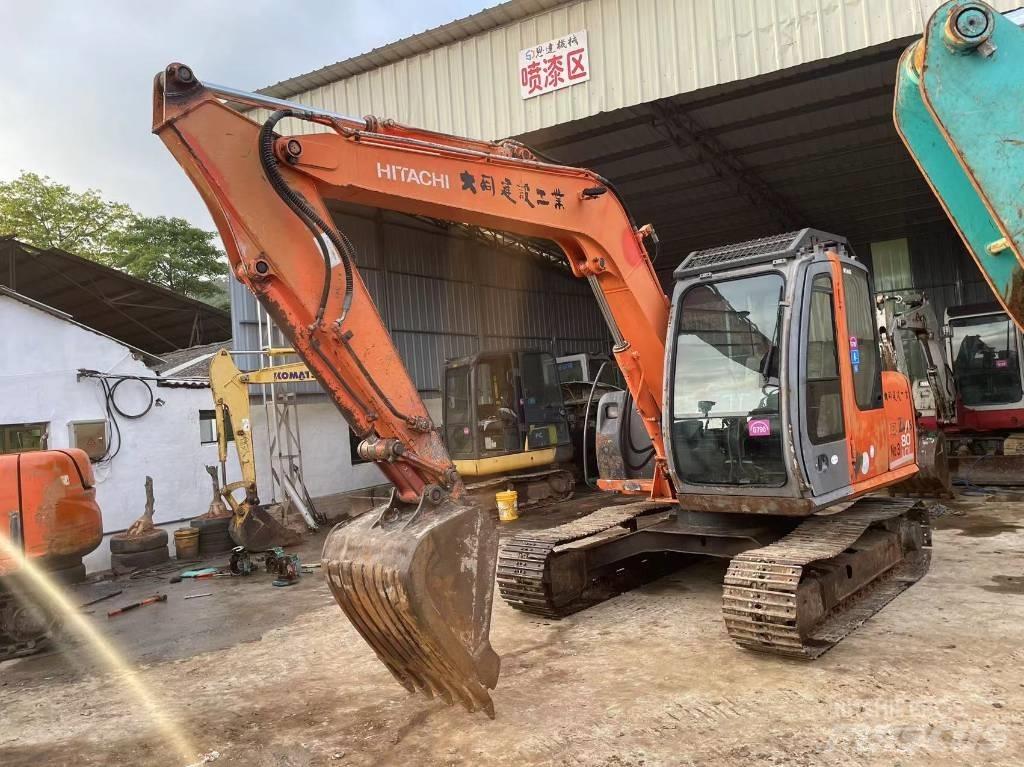 Hitachi ZX 80 Paletli ekskavatörler