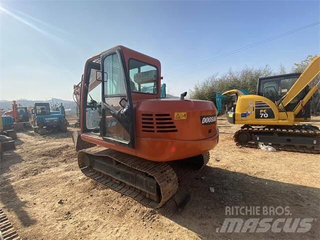 Doosan DH70-7 Mini ekskavatörler, 7 tona dek