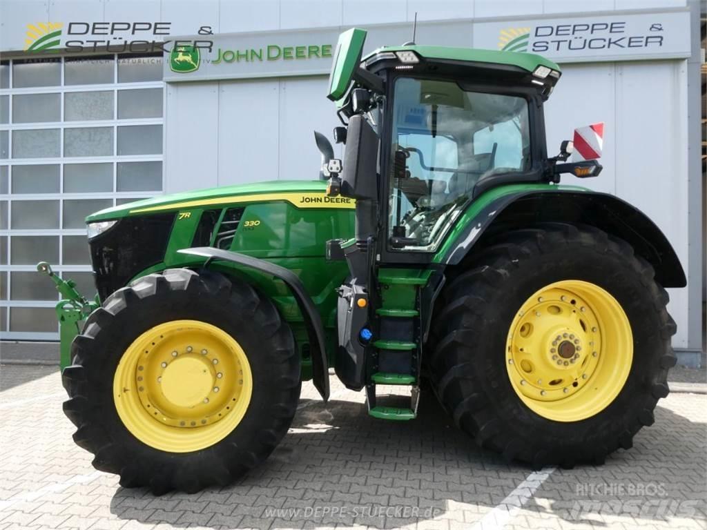 John Deere 7R 330 Traktörler