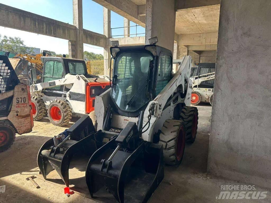Bobcat S750 Skid steer loderler