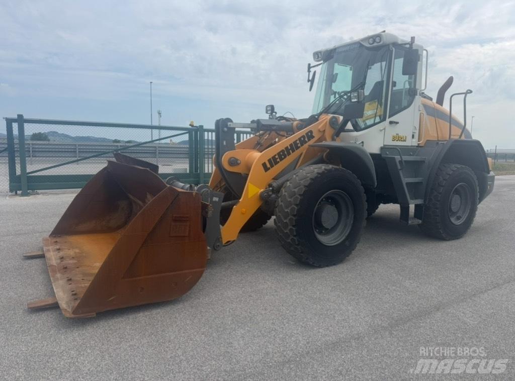 Liebherr L 526 Tekerlekli yükleyiciler