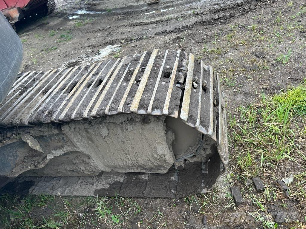 Volvo ECR 235 E L Paletli ekskavatörler