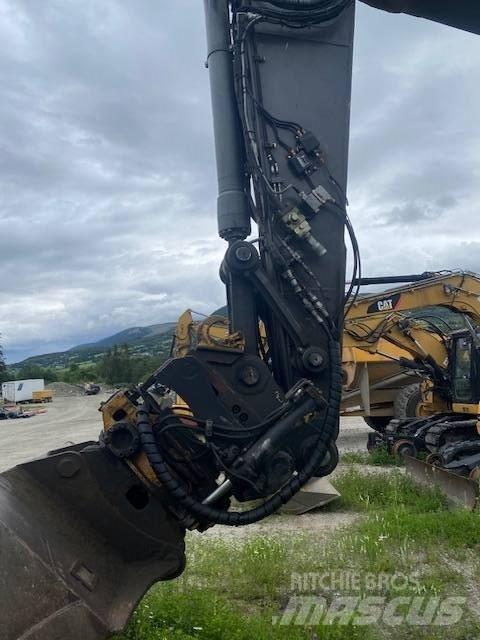 Volvo EC 210 C L Paletli ekskavatörler