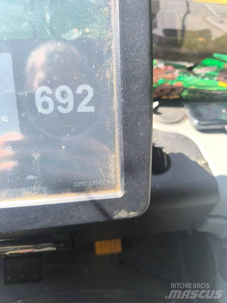 John Deere 1270 G Biçerdöverler