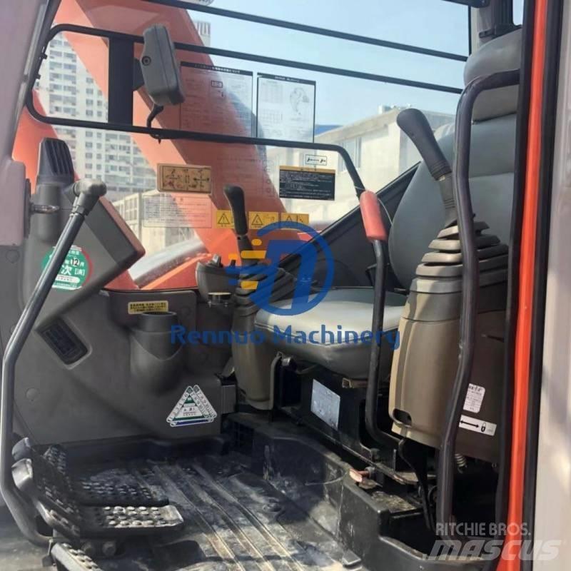 Hitachi ZX 75 US Paletli ekskavatörler