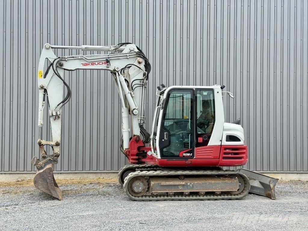 Takeuchi TB 290 Midi ekskavatörler 7 - 12 t