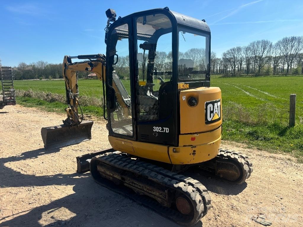 CAT 302.7 D Mini ekskavatörler, 7 tona dek