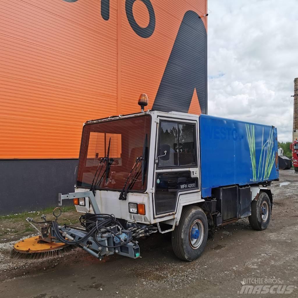 Mfh 4200 Cadde süpürücüler