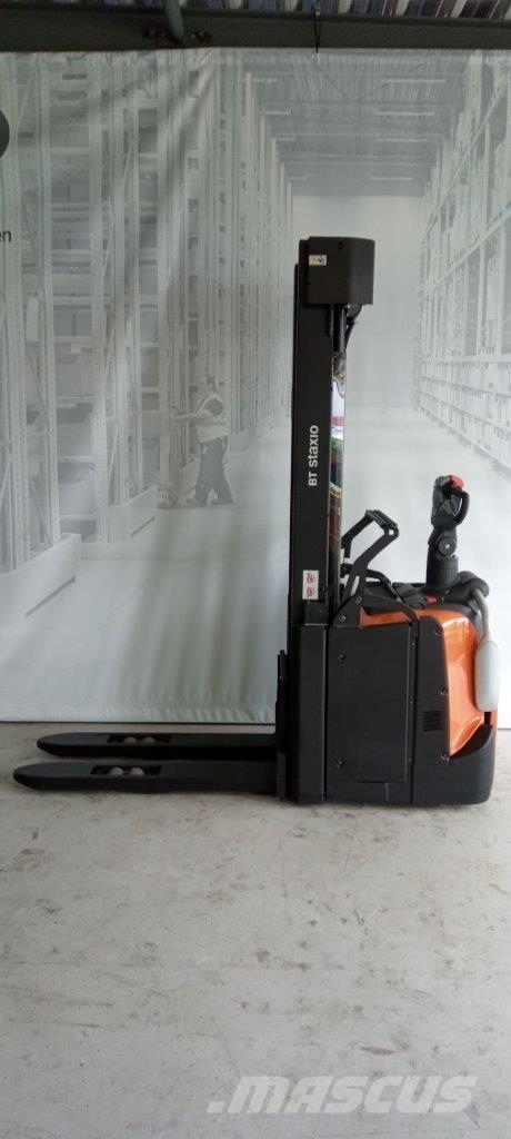 Toyota SPE160L Akülü depo ekipmanları