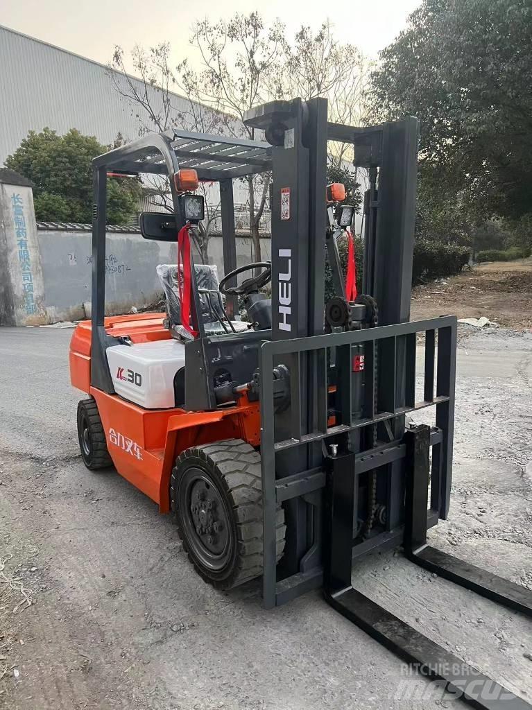 Heli FD30 Dizel forkliftler