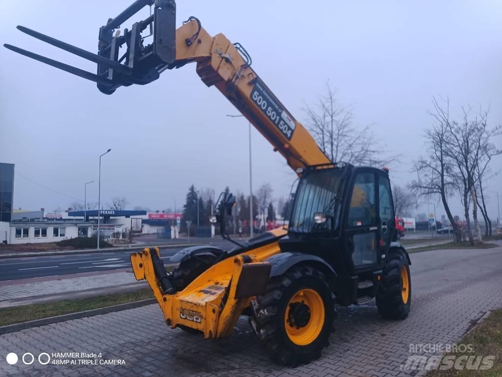 JCB 535-140 Hiviz Teleskopik yükleyiciler
