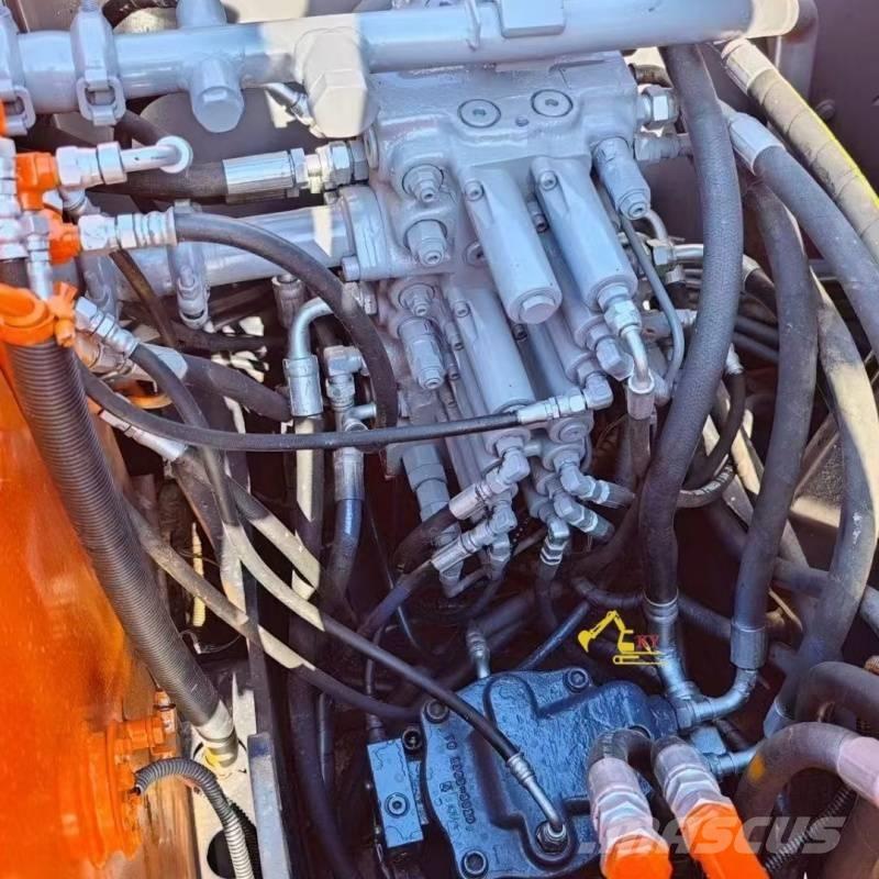 Hitachi 70 Paletli ekskavatörler