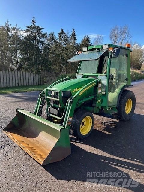 John Deere 2720 Traktörler