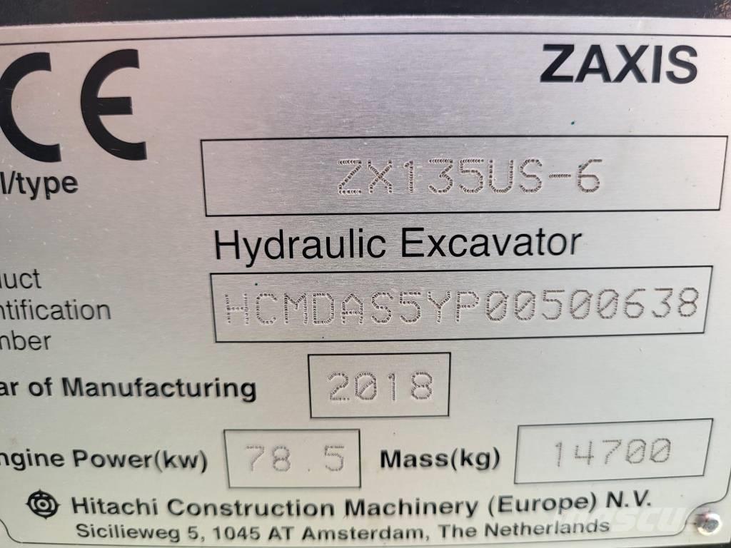 Hitachi ZX 135 US-6 Paletli ekskavatörler