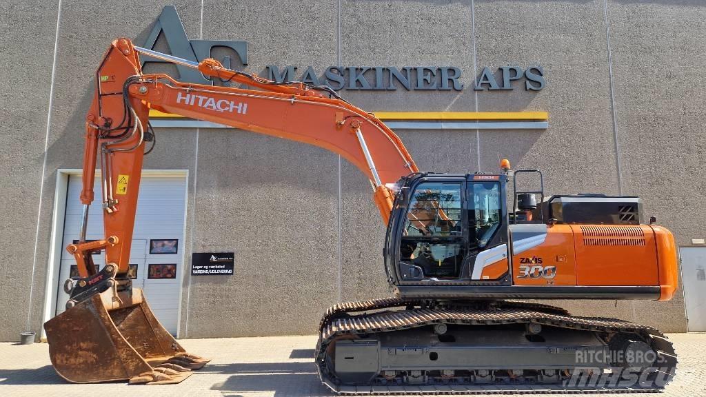 Hitachi ZX 300 LC-7 Paletli ekskavatörler