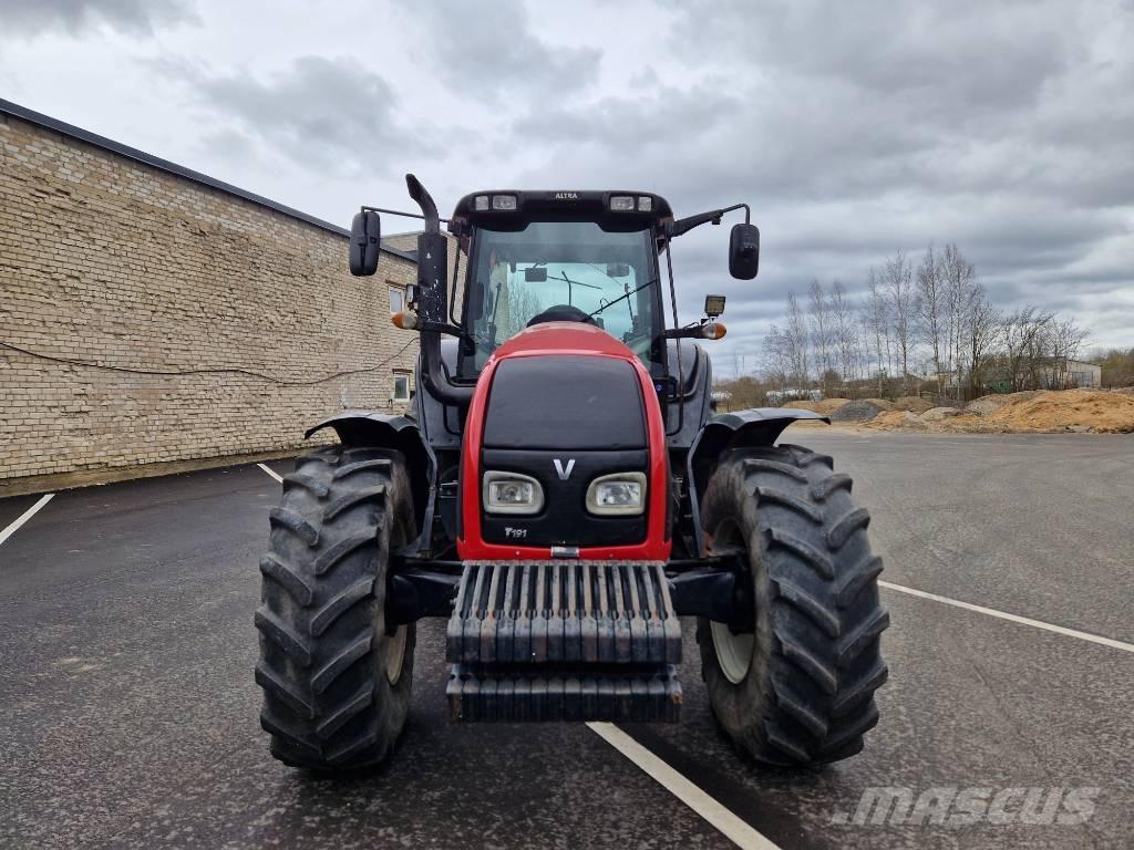 Valtra T 191 Advance Traktörler