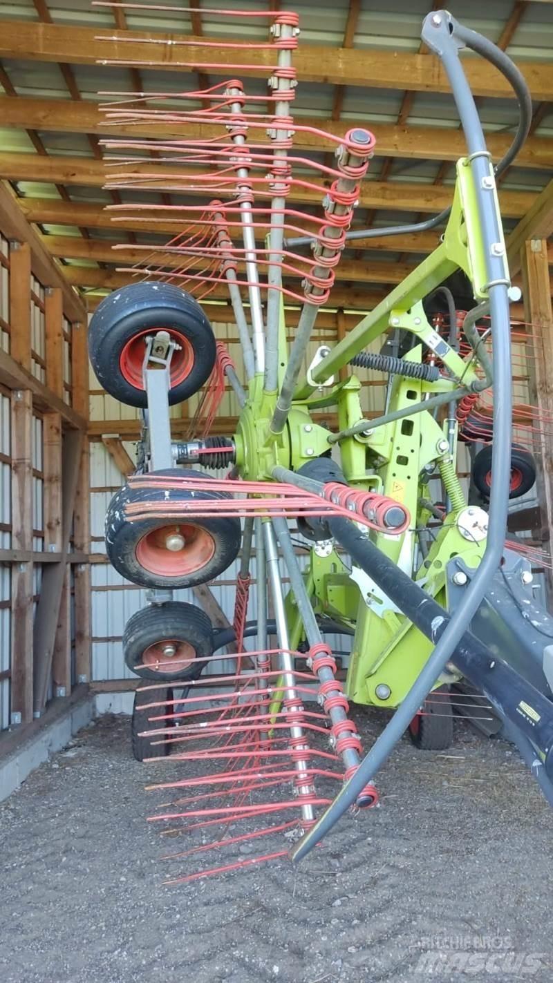 CLAAS Liner 1600 Kendi yürür saman makinaları