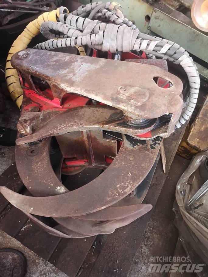 Valmet 860.1 Tomruk yükleyici traktörler