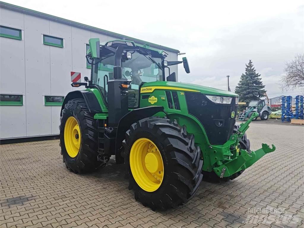 John Deere 7R 330 Traktörler