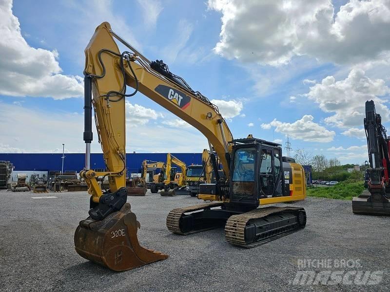 CAT 320 EL Paletli ekskavatörler