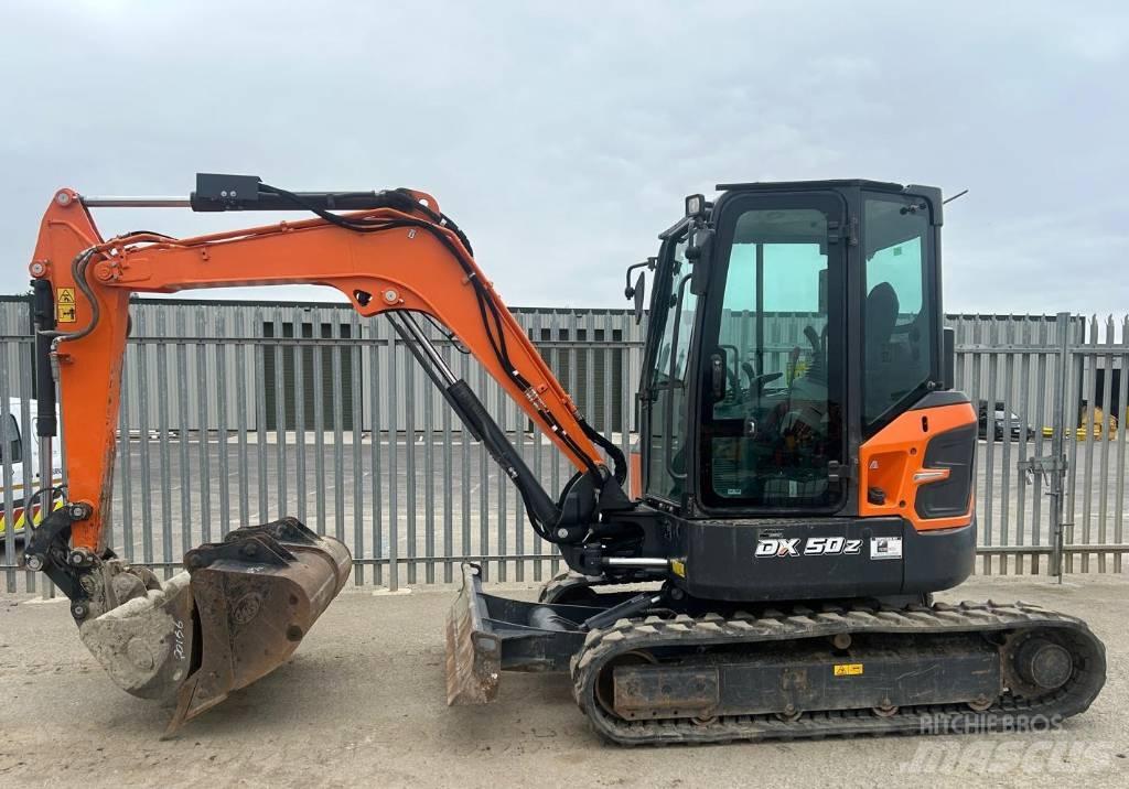 Doosan DX50Z-7 Mini ekskavatörler, 7 tona dek