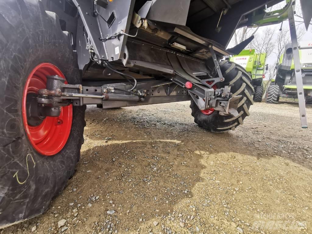 CLAAS Lexion 650 Biçerdöverler