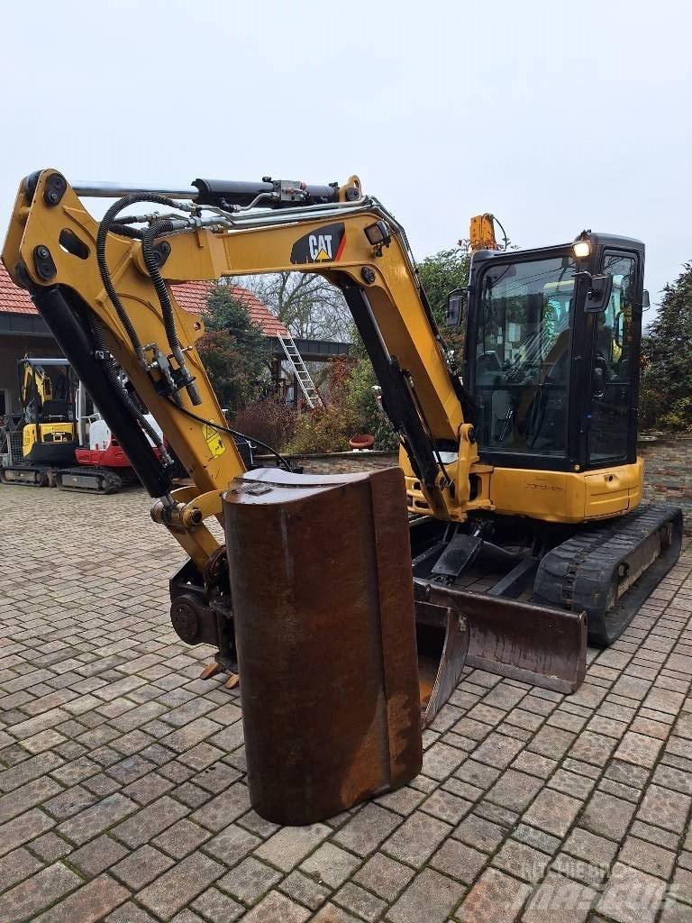 CAT 305 E2 + Powertilt Mini ekskavatörler, 7 tona dek