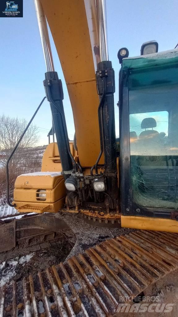 CAT 319 D L Paletli ekskavatörler