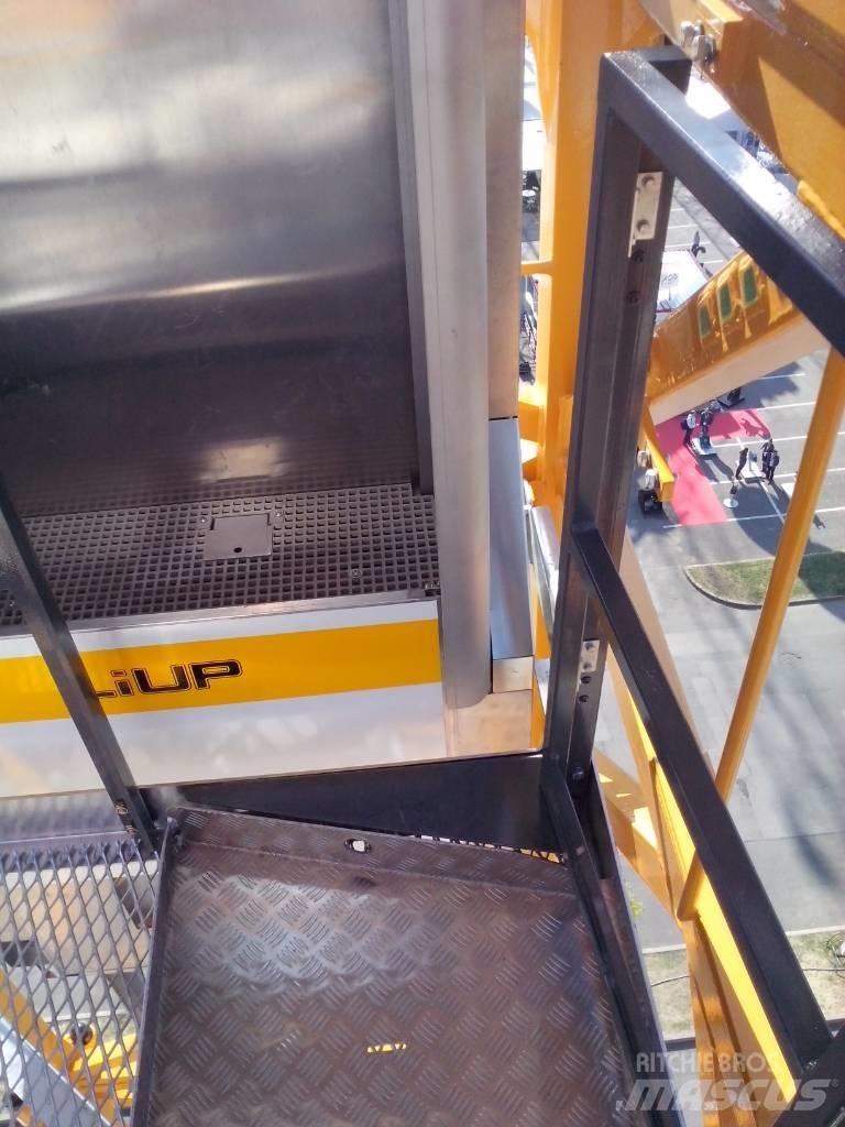 Liebherr LiUp 200 Dış cephe asansörleri