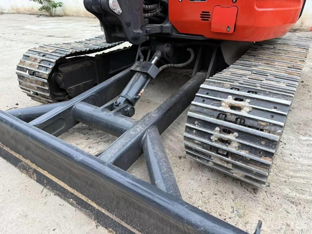 Kubota KX163 Mini ekskavatörler, 7 tona dek