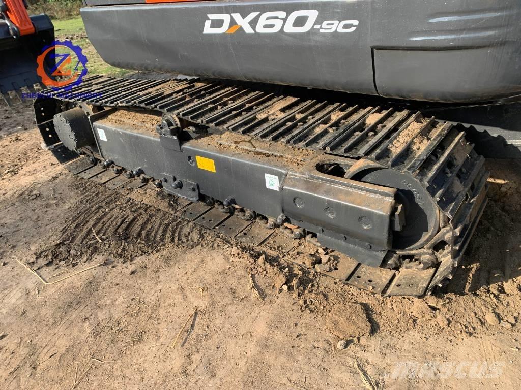 Doosan DX 60 Mini ekskavatörler, 7 tona dek