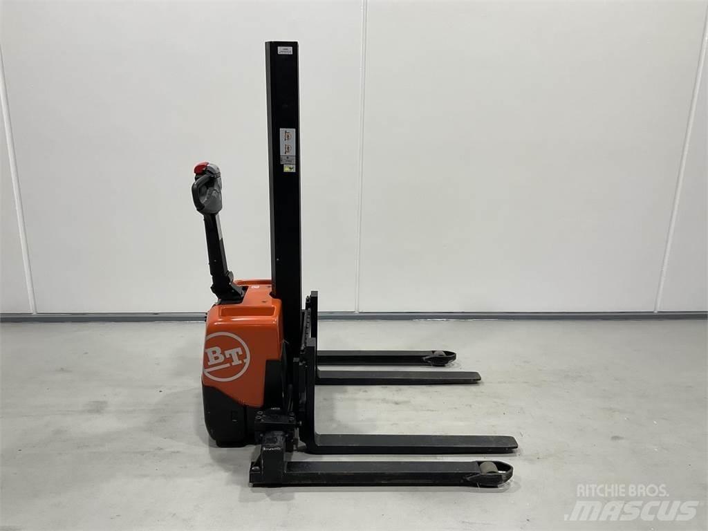 Toyota HWE100 Akülü depo ekipmanları