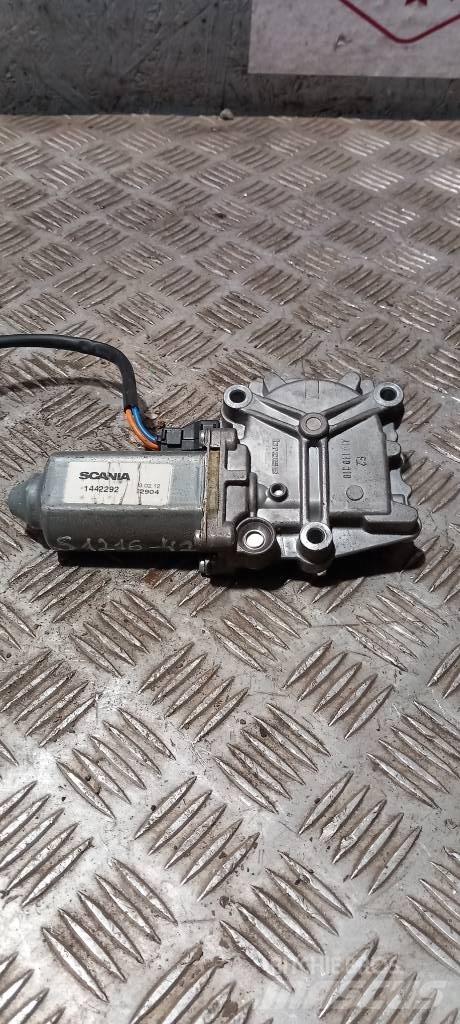 Scania R 440   1442292 Kabinler