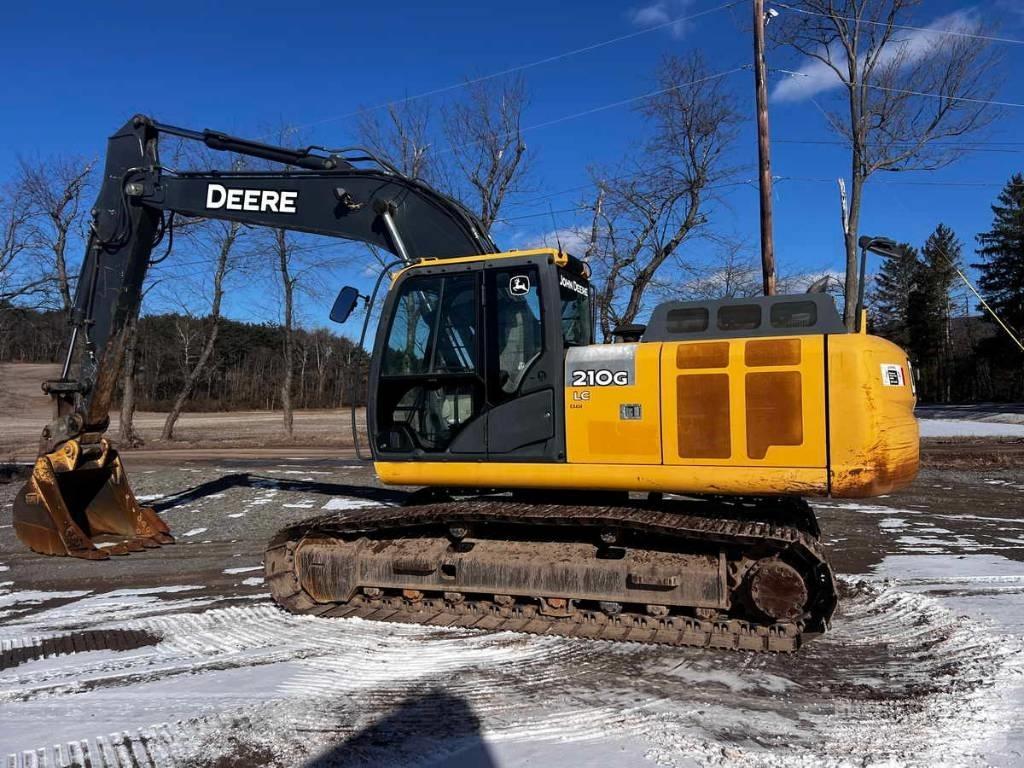 DEERE 210G LC Paletli ekskavatörler