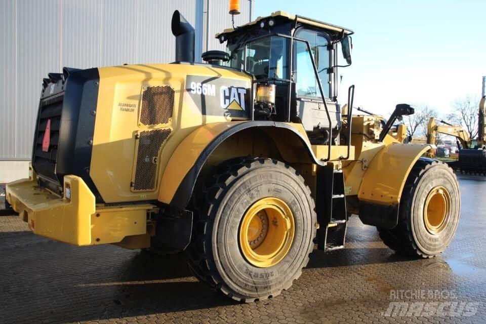 CAT 966M Tekerlekli yükleyiciler