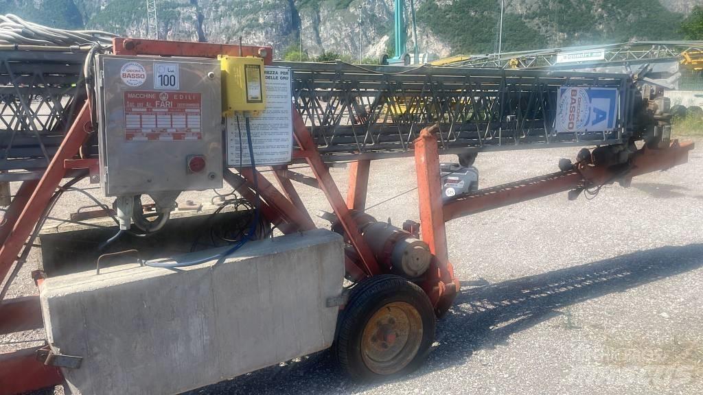 Fari E300 Kendini kuran kule vinçler