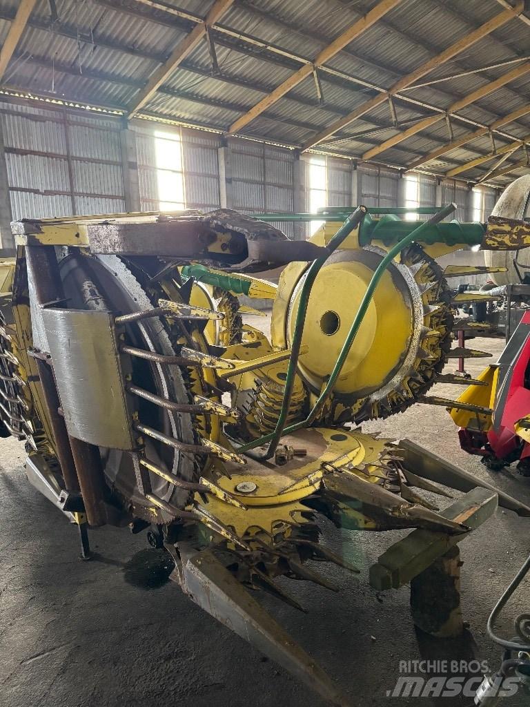 John Deere 7250 Silaj makinasi
