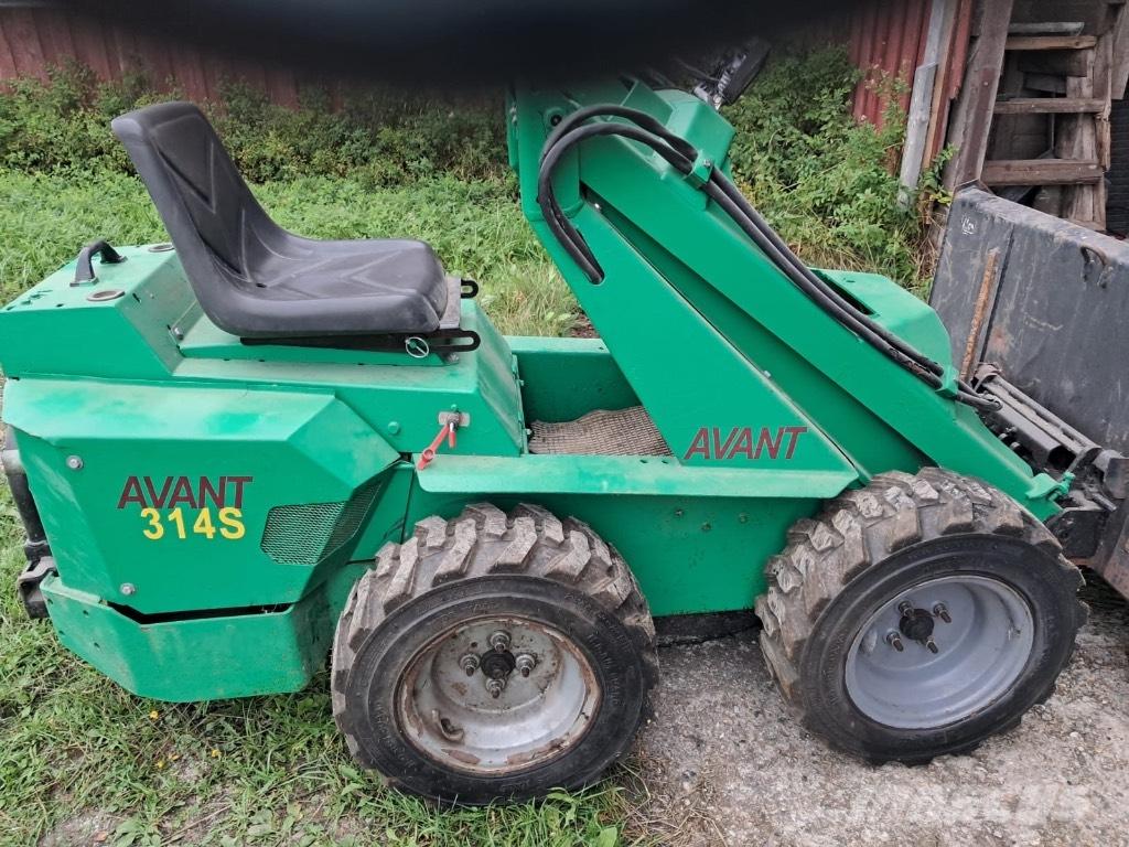 Avant 314 Skid steer loderler