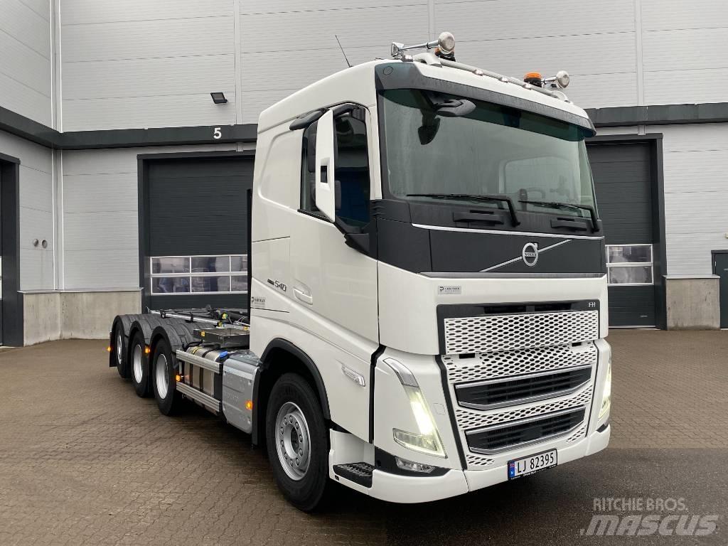 Volvo FH540 Tridem Vinçli kamyonlar