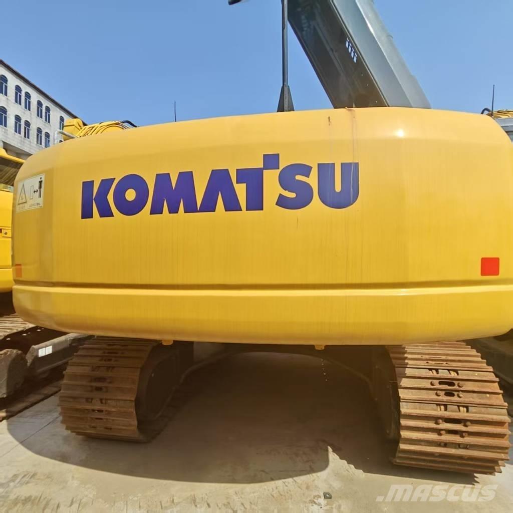 Komatsu PC 220-8 Paletli ekskavatörler