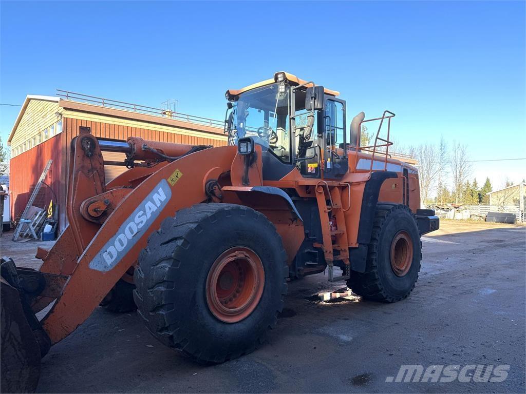 Doosan DL 550-3 Tekerlekli yükleyiciler
