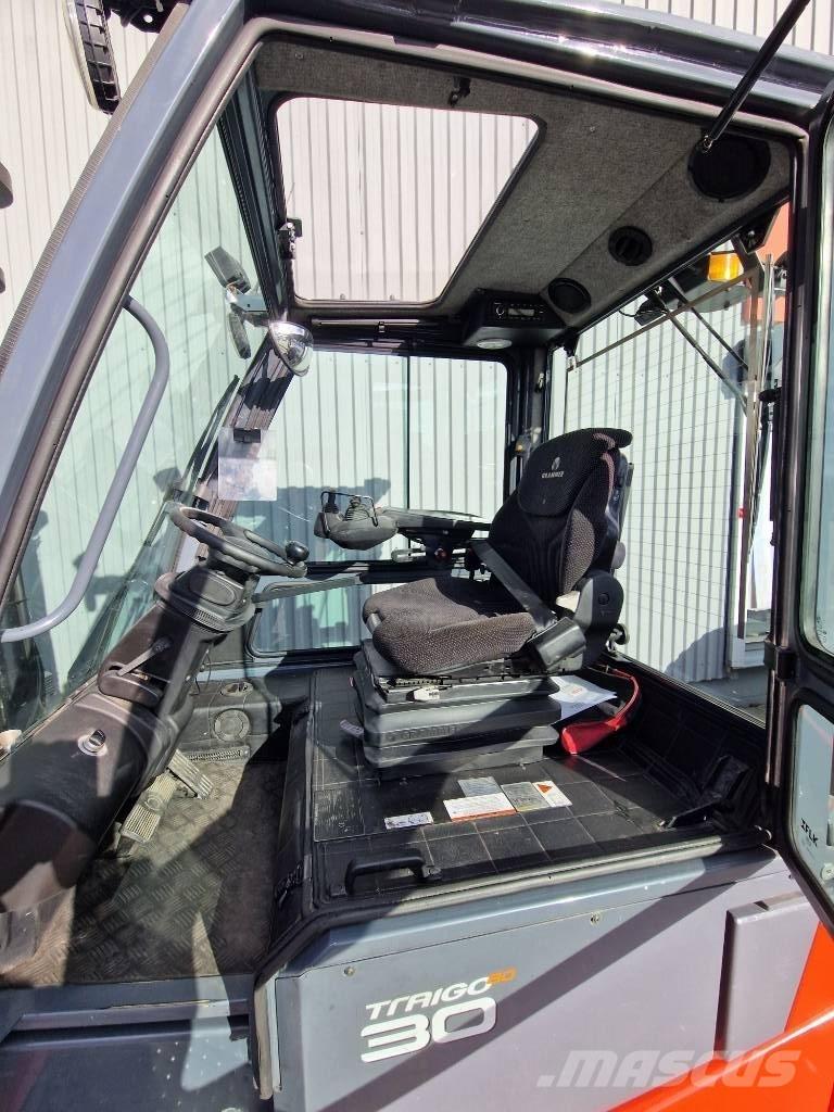 Toyota 8 FBMKT 30 Elektrikli forkliftler