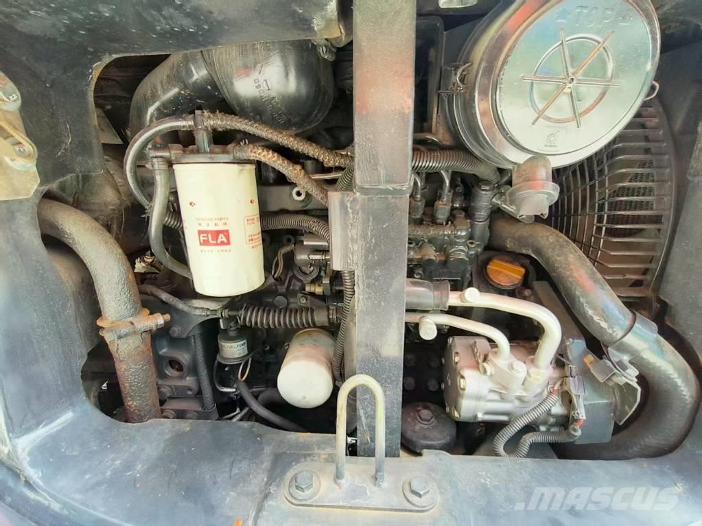 Hitachi ZX 50 Mini ekskavatörler, 7 tona dek