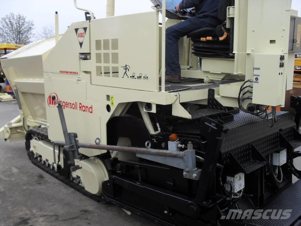 ABG Titan 2820 Asfalt sericiler