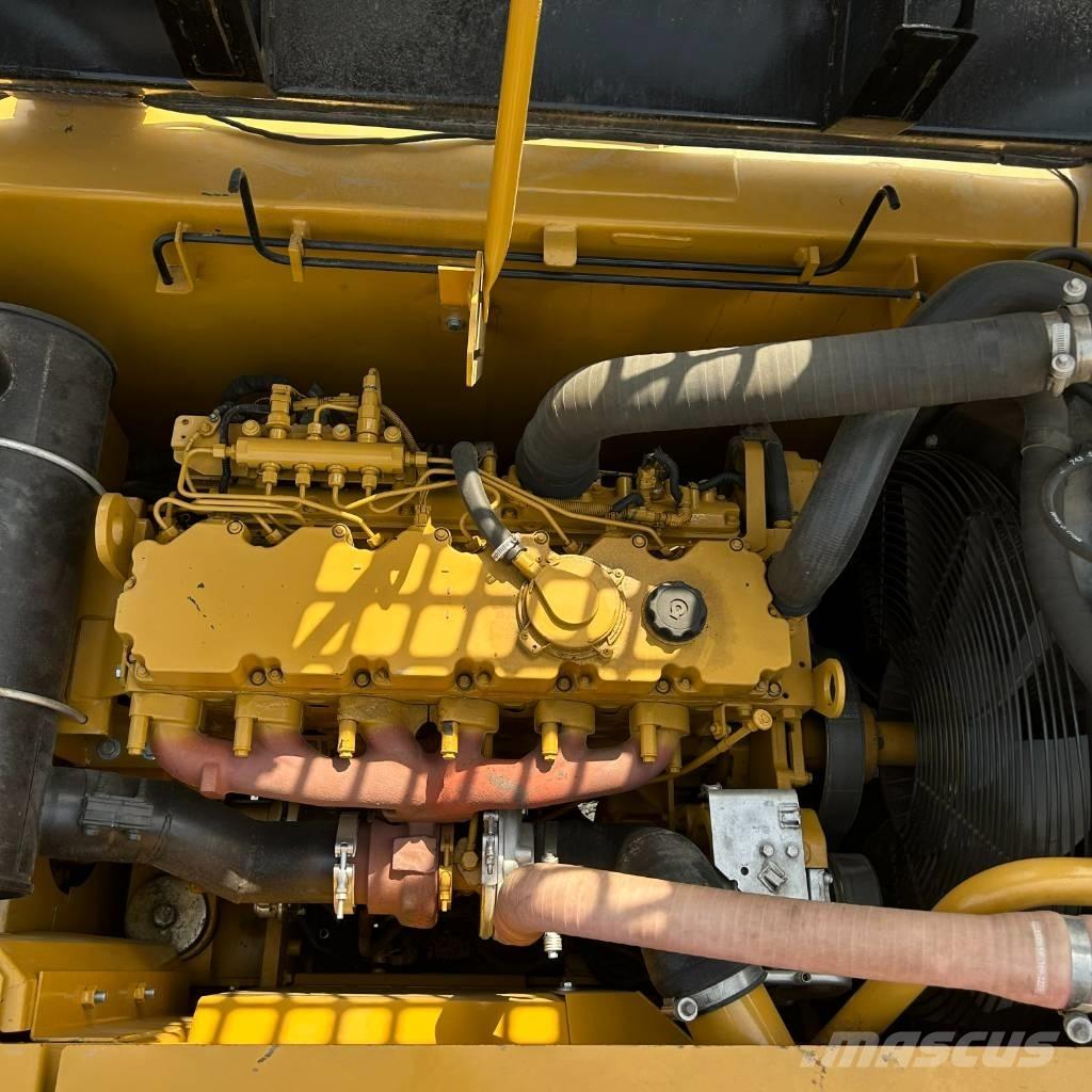 CAT 320 D Paletli ekskavatörler
