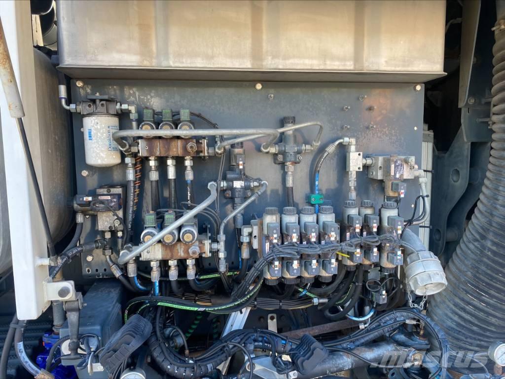 Scania G 410 Süpürme kamyonları