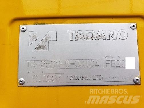 Tadano TR250M-6 Arazi Tipi Vinçler (RT)
