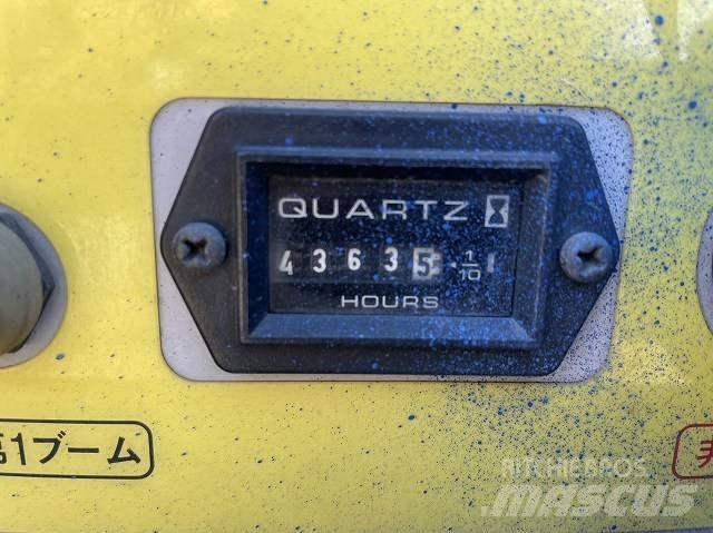 Maeda HF090-3 Körüklü personel platformları
