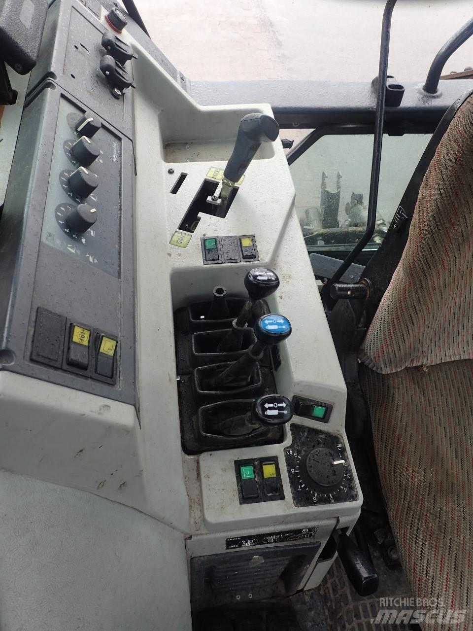 Valtra 8150 Traktörler